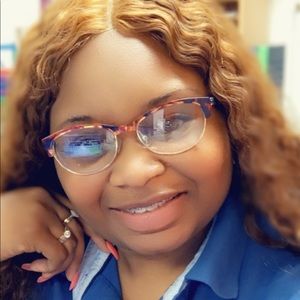 Meet your Posher, Jasmine